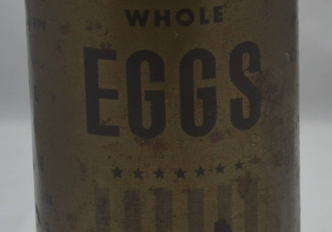 WW2 18 F3793 Tins of dired egg USA